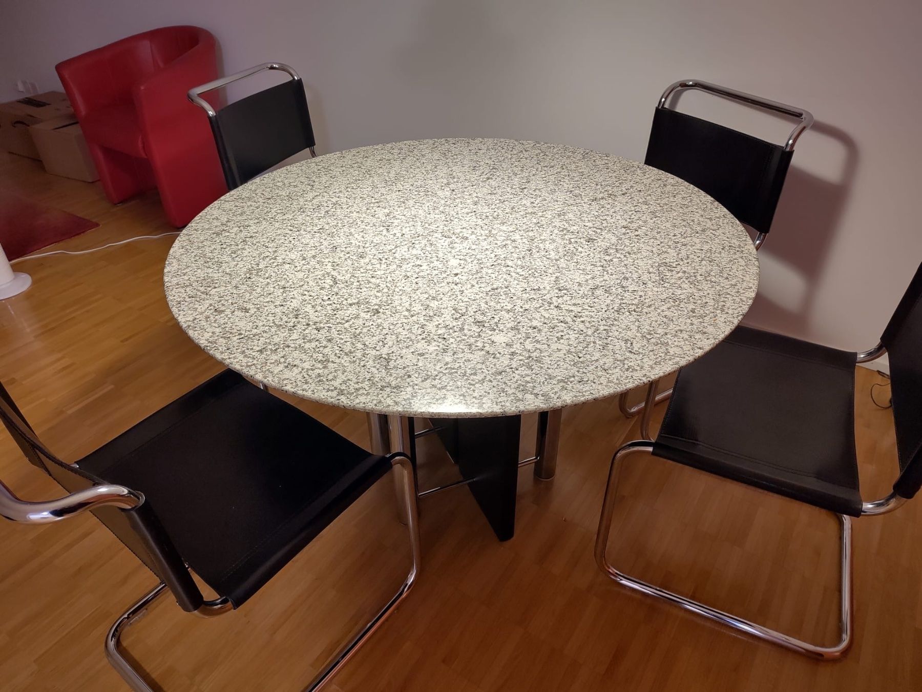 Tables: Tisch – D'occasion à luzern par isa_7w9f