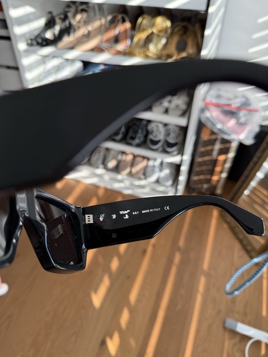Off-White Lunettes & Verres: Off white Brille – Neuf (Voir description) à Mellingen par eli_7hdx 6