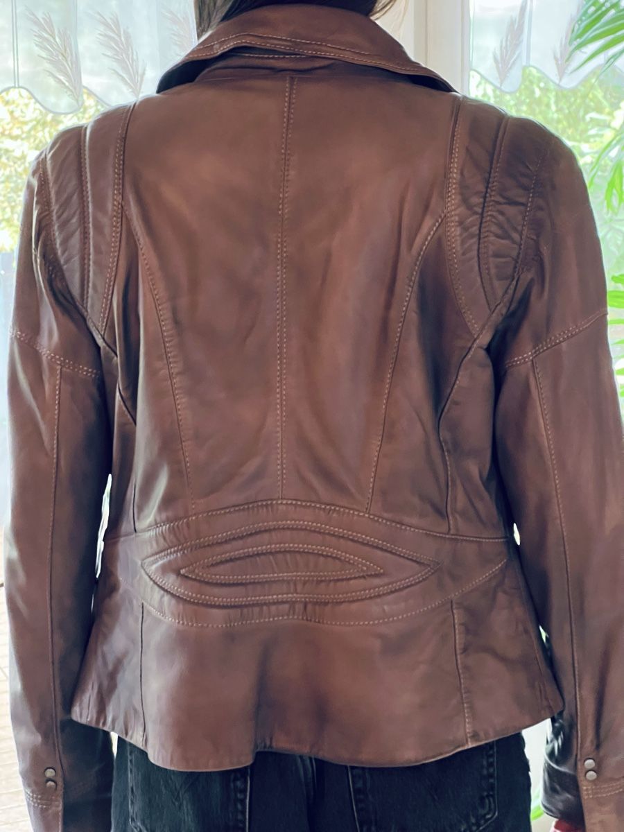 Giacche: Damen Lederjacke - Grösse 42 – Usato da Pieterlen venduto da Mambo2006 3