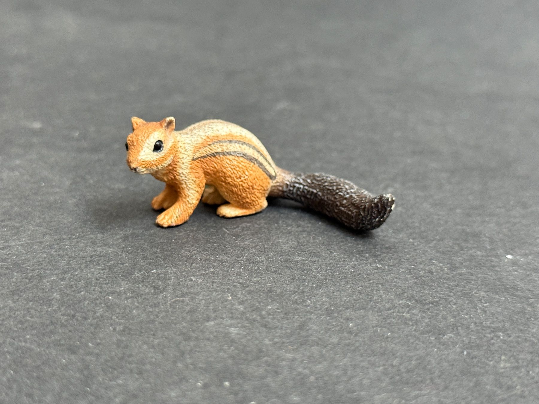 Schleich Statuette: Schleich Waldtiere Fuchs Igel Dachs Eichhörnchen Otter – Usato da Ennetbaden venduto da mapa05 5