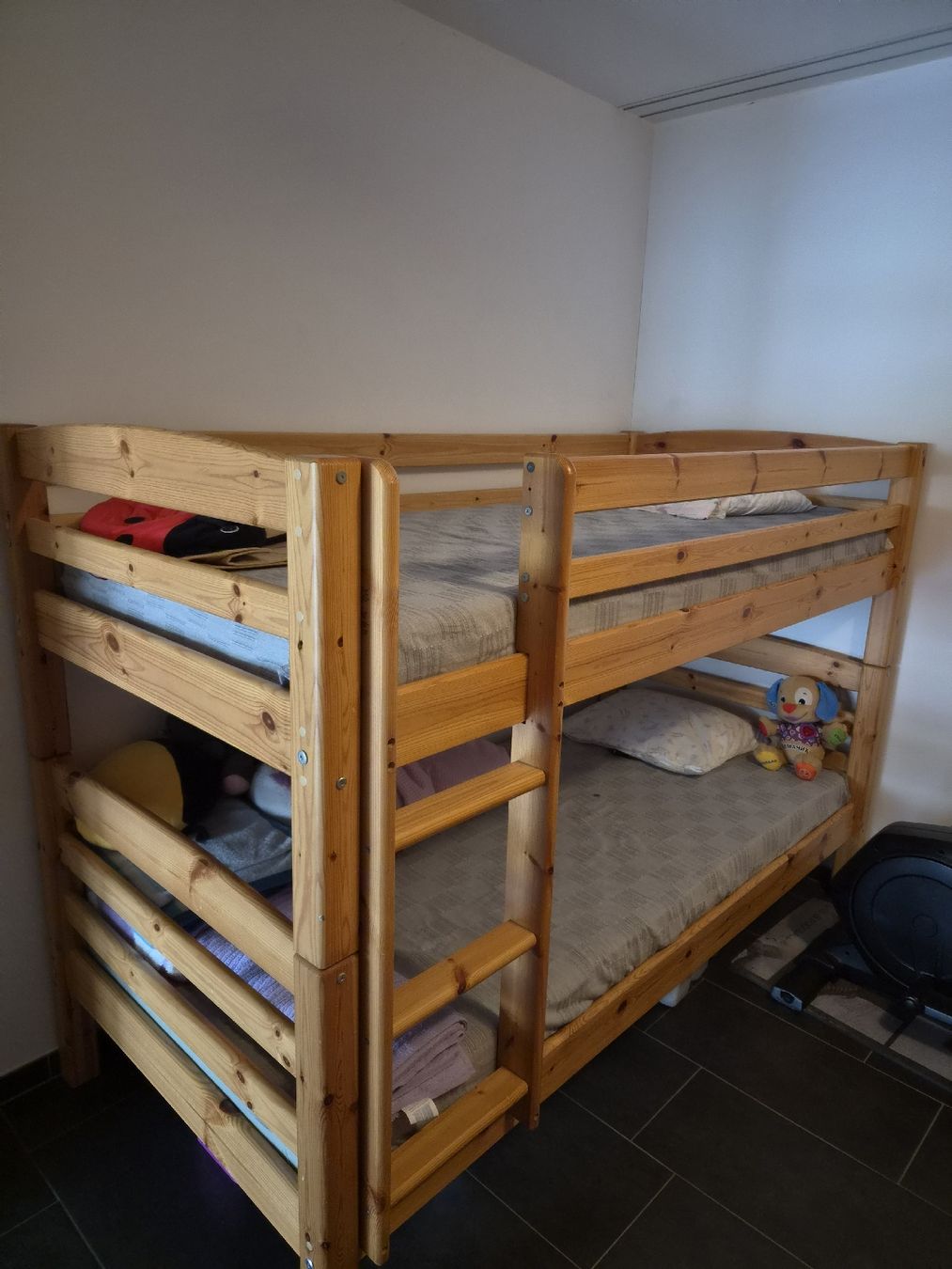 Lits: Doppelbett – D'occasion à Steinhausen par kizomania