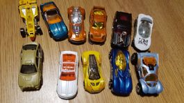 10 Hot wheels Autos k9