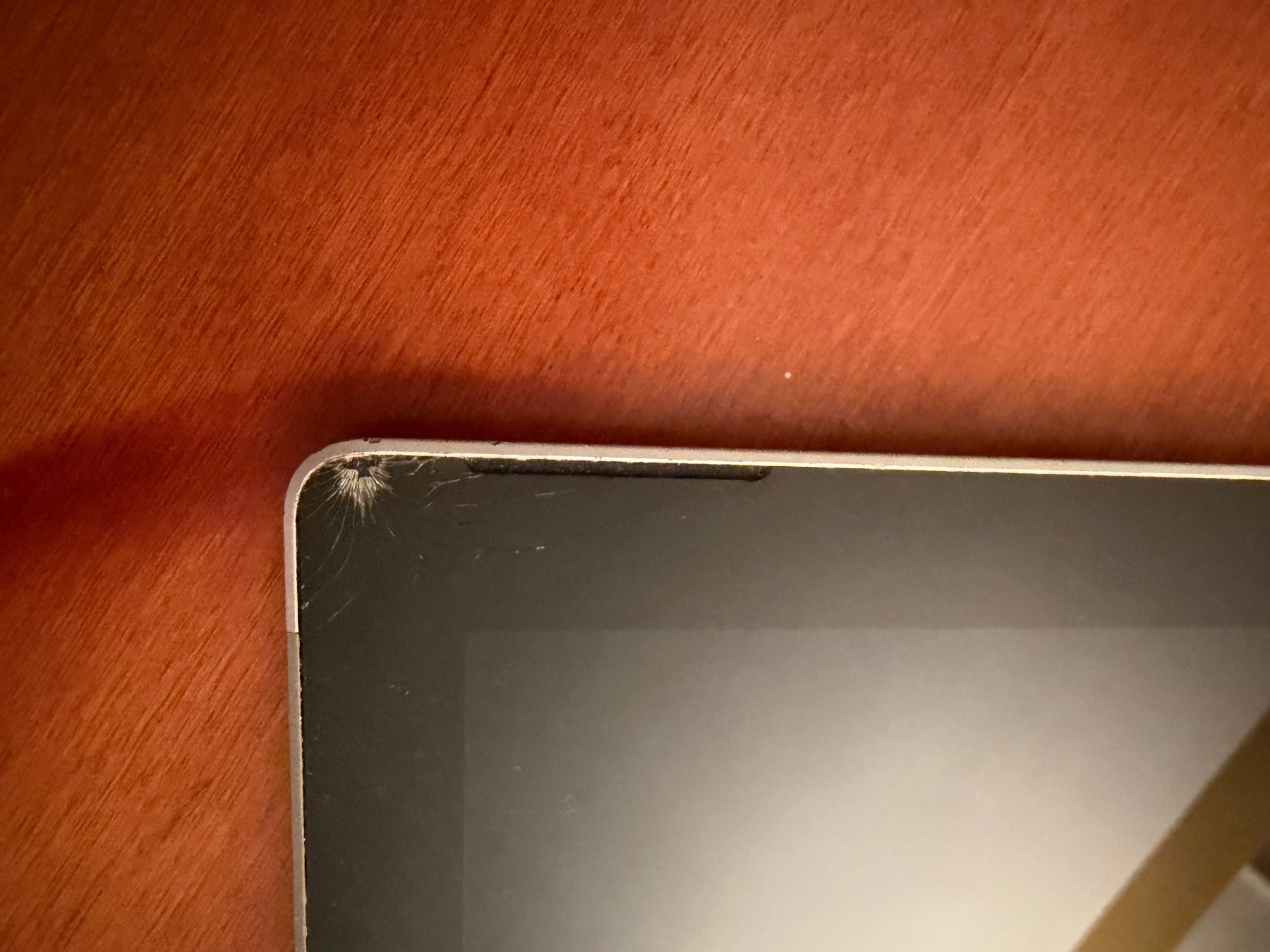 Tablet PC: Tablet Microsoft Surface Pro 1796 / 128 GB Windows 10 – Usato da Schaffhausen venduto da mba_d9m2 1