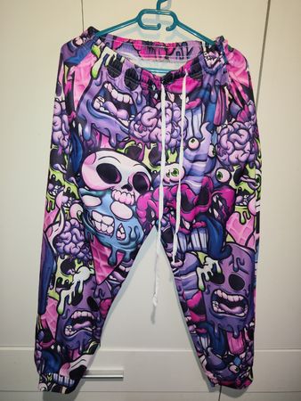 Bunte Jogginghose Gr. XXL Totenkopf Graffiti Neu
