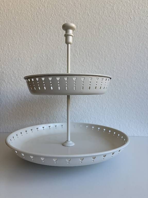 Servierplatten: Etagere aus Stahl – Neu und originalverpackt aus Baden von sel_9jl5 1