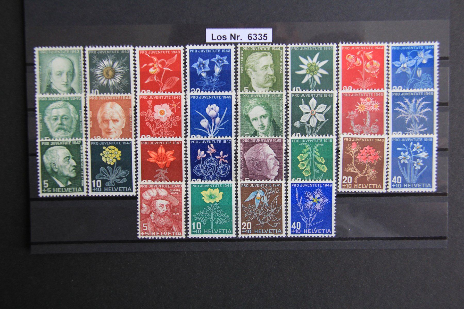 Tutti i francobolli: PJ 1943-49 Serien Postfrisch **                     Los 6335 – Nuovo (secondo la descrizione) da Volken venduto da jukon65