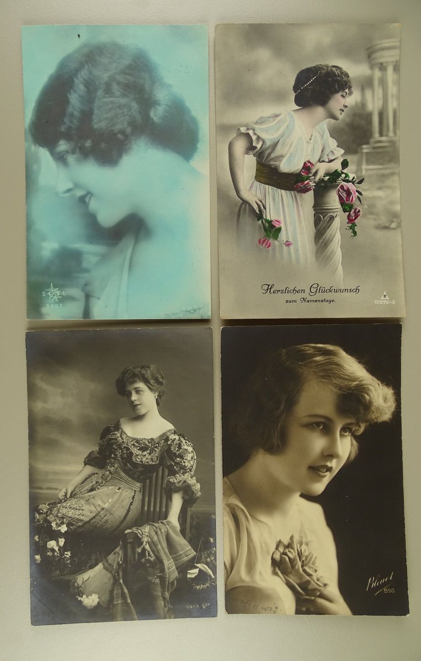 Cartoline postali: FRAUEN, 4 AK – Usato da Grüningen venduto da Kartenlaube