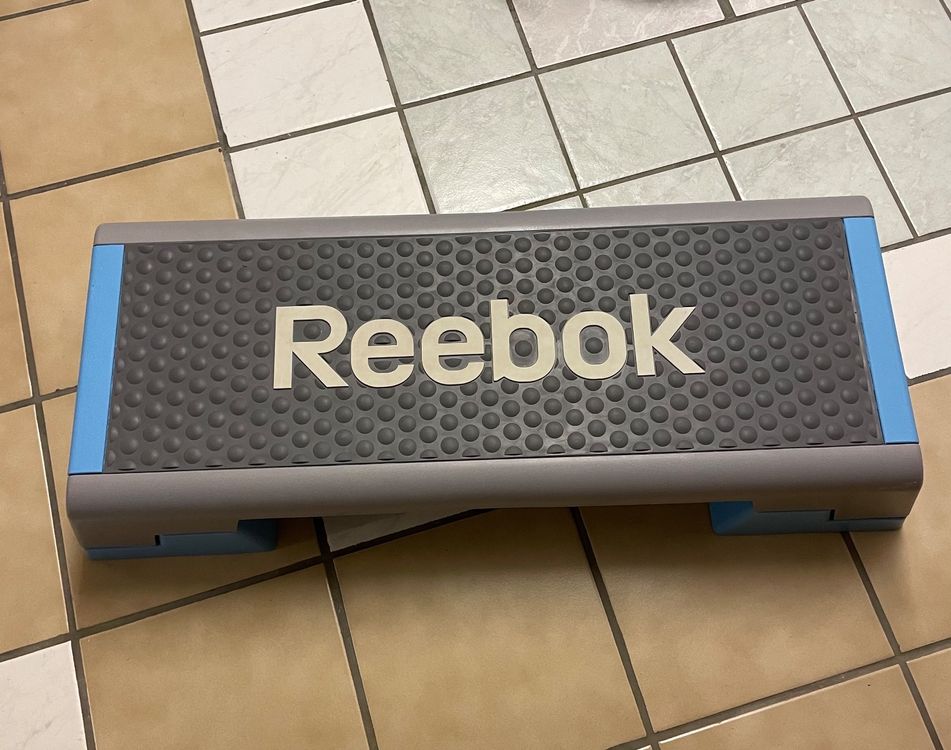 reebok aerobic