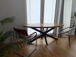 Holztisch mit Metallbeinen 90x180cm