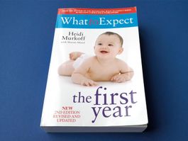 What to expect - FIRST YEAR - Heidi Murkoff book baby