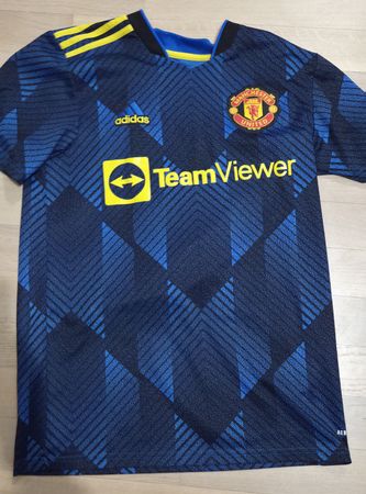 Manchester United, 3e tenue de la saison 2021/22, Rashford
