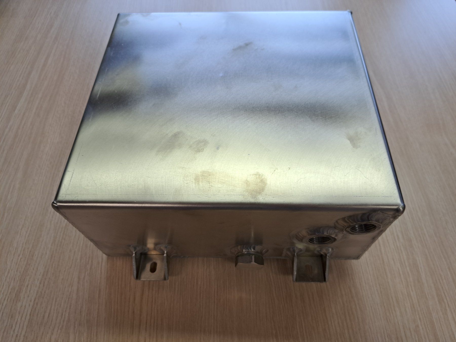 Tutti i ricambio: Hydrauliktank mit Filter – Nuovo e nell'imballaggio originale da Veltheim AG venduto da Motormaeher2023 5