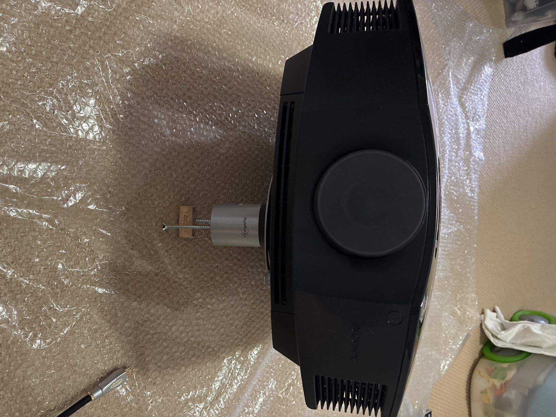 Sony Vidéoprojecteurs: Sony SXR D Projektor gebraucht – D'occasion à Teufen AR par RDM0213 2