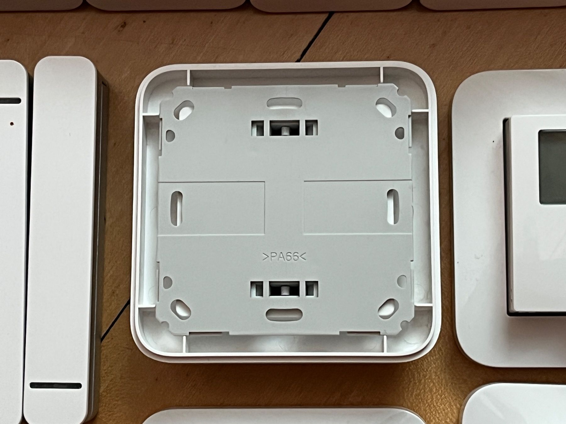Altro in Utensili da giardino: Bosch Smart Home System – Usato da Mettmenstetten venduto da ene-Ricardo 2