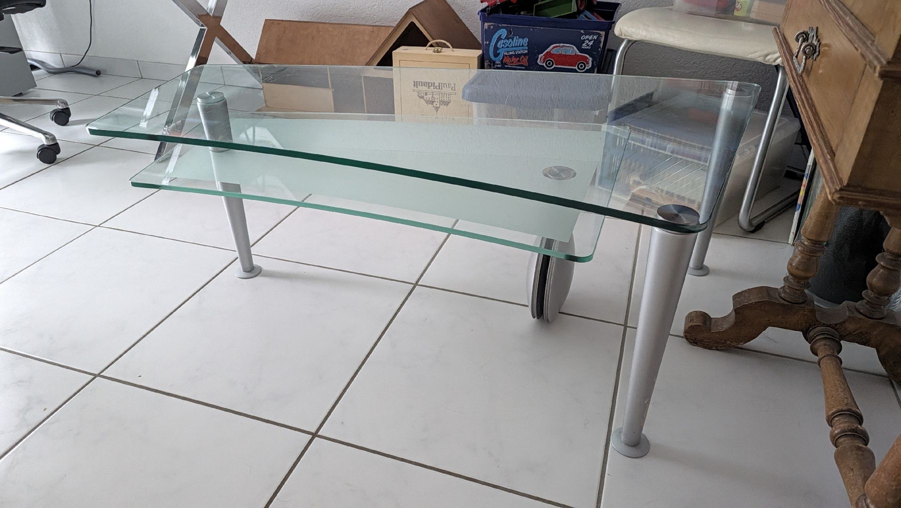 Tische: Couchtisch aus Glas – Gebraucht aus Freienstein von SamuSari