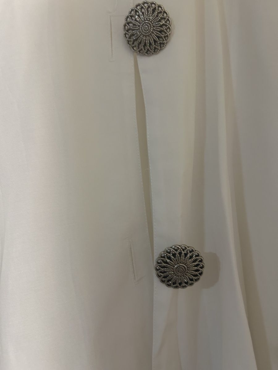 Blusen: Damenbluse 3x – Neu (gemäss Beschreibung) aus Wynau von eclub 2