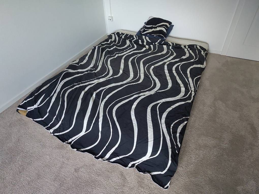 Biancheria da letto: Bettwäsche 220*200 – Usato da Winterthur venduto da PO_TeGe