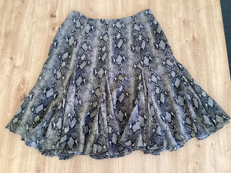 Damenrock, Kaki farbig, Schlangen Muster, Gr. 40, gebraucht