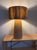 Tischlampe Fuss&Schirm in Naturbast