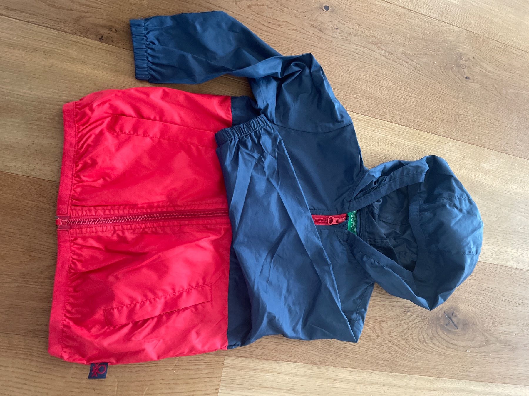 Benetton Giacche: Benetton Windjacke Grösse 100cm – Usato da Düdingen venduto da Jensternli