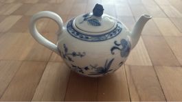 Teekanne Zwiebelmuster blauweiss gebraucht