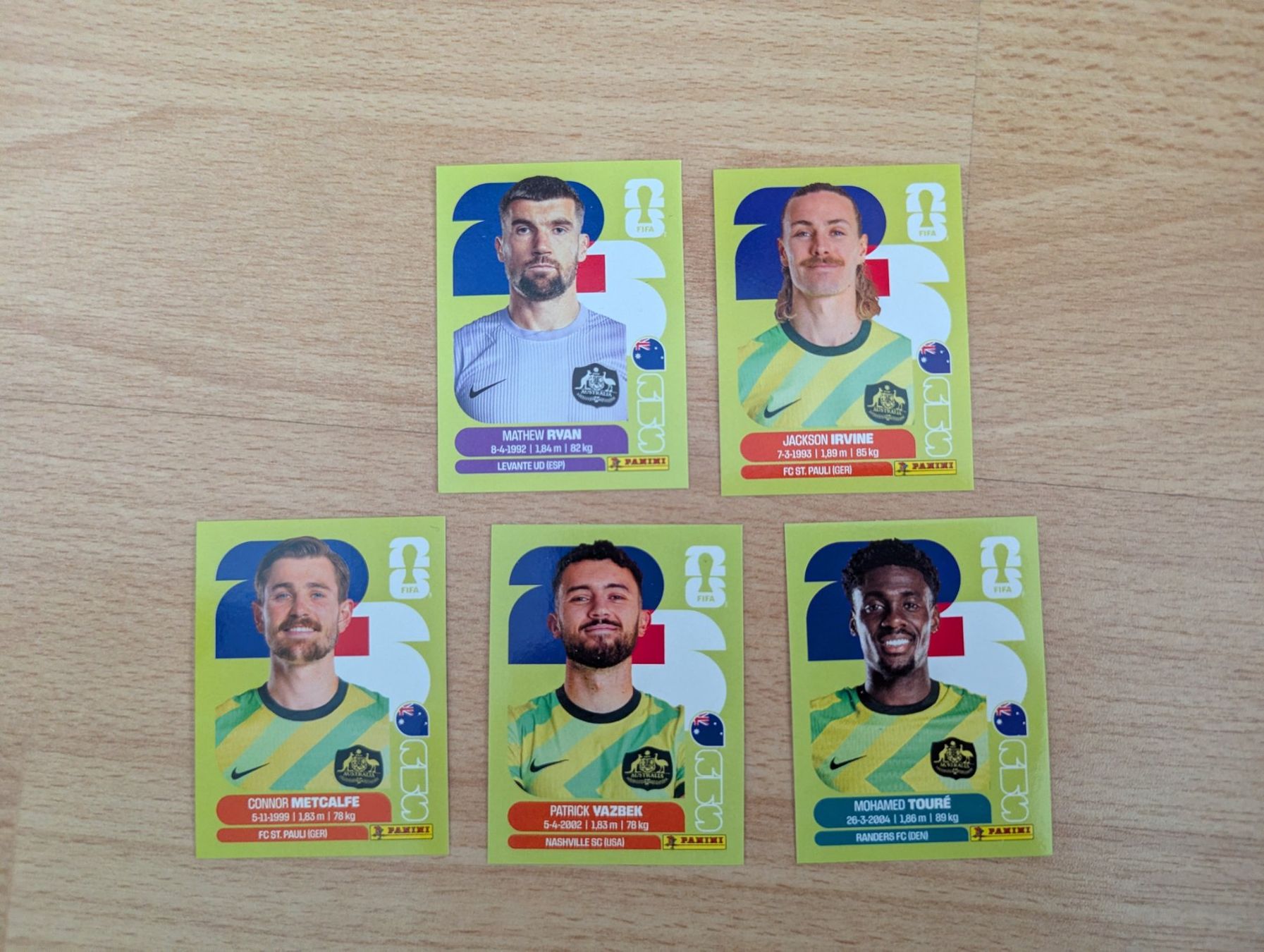 Panini Sammelbilder & Trading cards: Panini WM 2026 verschiedene Bilder AUS – Neu (gemäss Beschreibung) aus Horgen von Danosh17