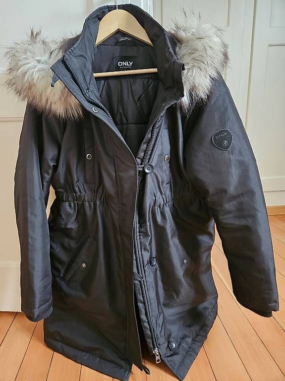 Giacche: Schwangerschafts - Winterjacke / Wintermantel  – Usato da Aarau venduto da fra_5rfp