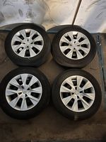 Peugeot Stahlfegen mit Winterreifen 15 Zoll