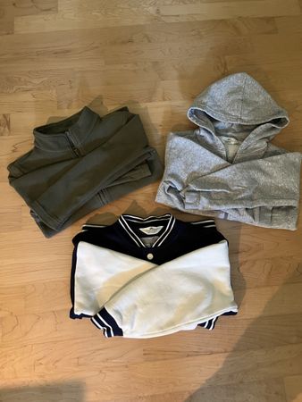 3 Jäckli Gr.122/128