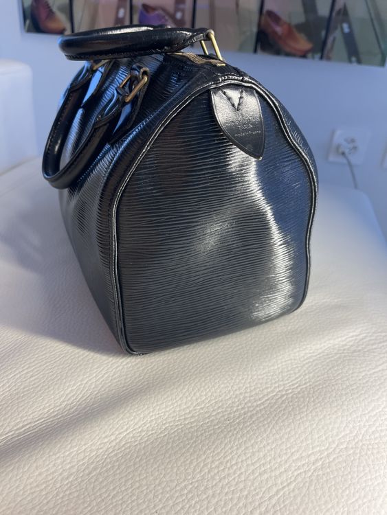 Louis Vuitton Borse da donna: Sac à main Louis Vuitton Speedy 25 cuir épi noir – Usato da Sugiez venduto da Vuitton_for_life 2