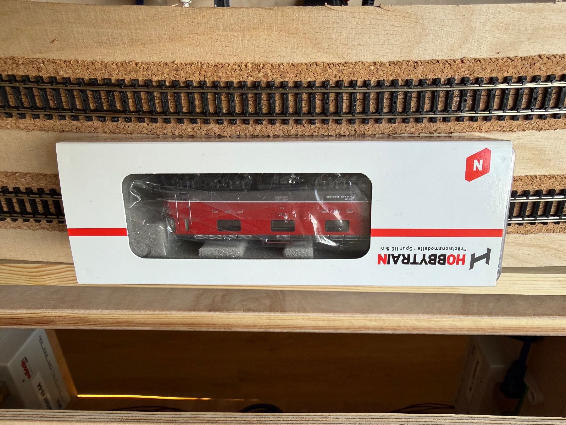 Hobbytrain Modelleisenbahnen: Hobbytrain SBB Re 4/4 Spur N – Neu (gemäss Beschreibung) aus Ebikon von luk_v2yt 4