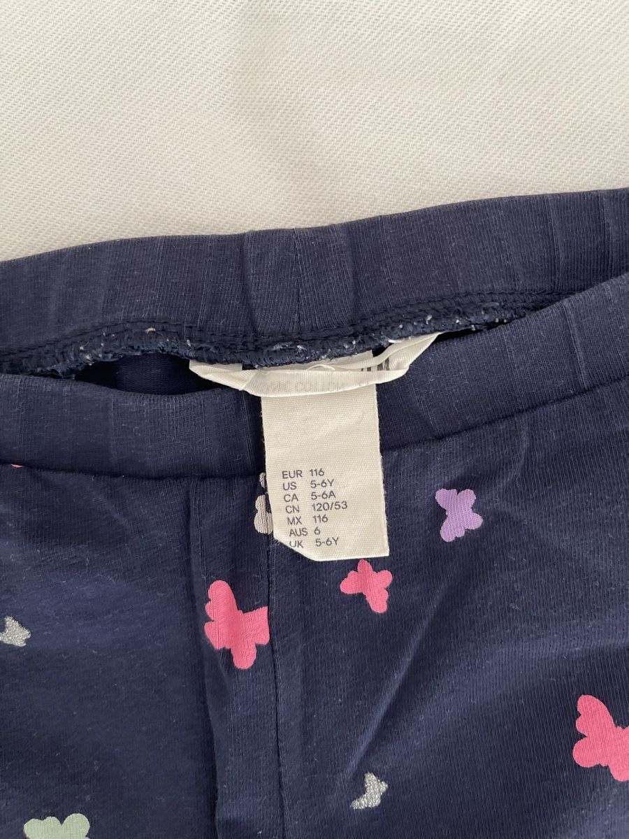 Calze & Collant: Leggings fille 5 ans – Usato da MARLY venduto da AISLEE 1