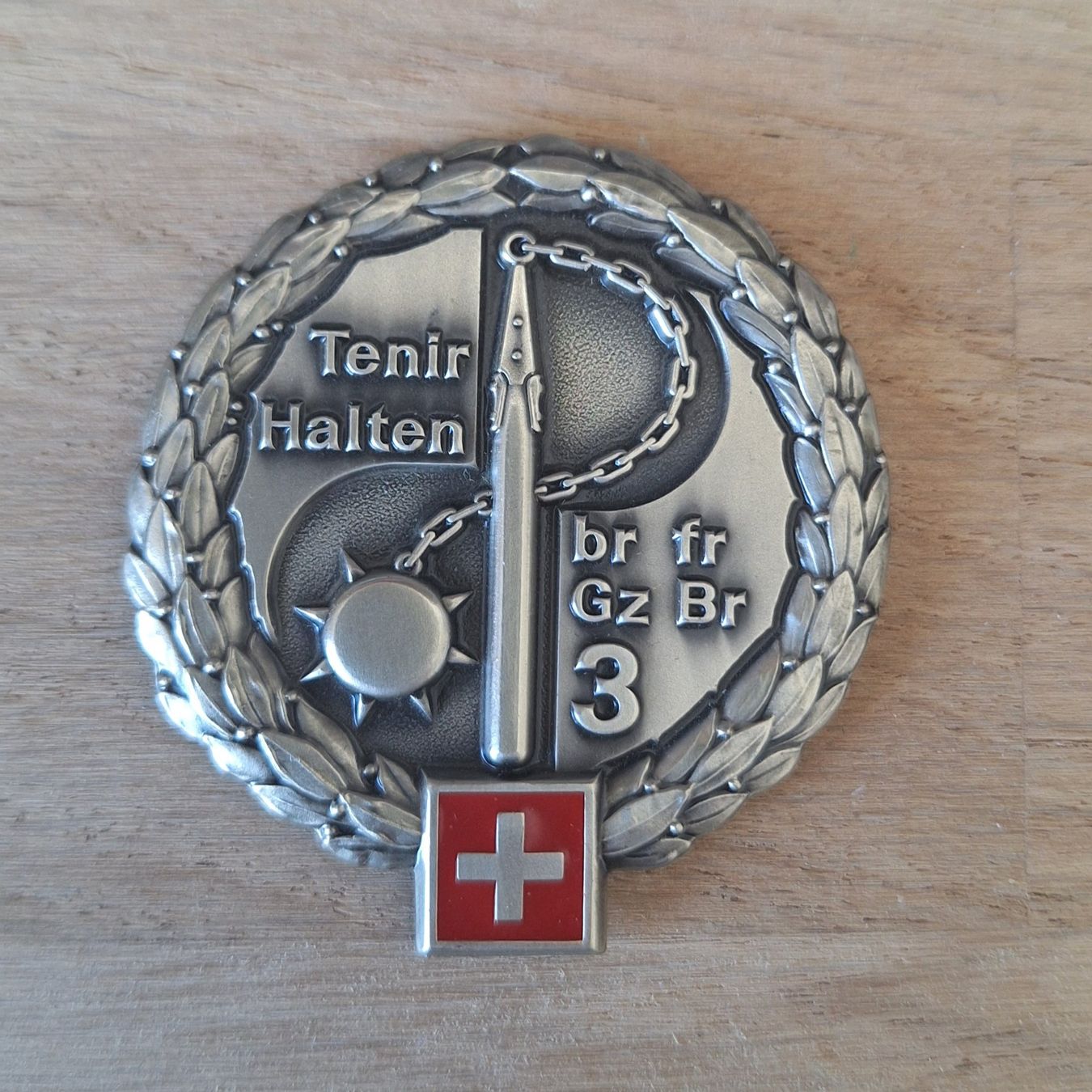 Schweizer Armee Placchette & Badge: Beret Emblem – Usato da Jongny venduto da Cyborg1971
