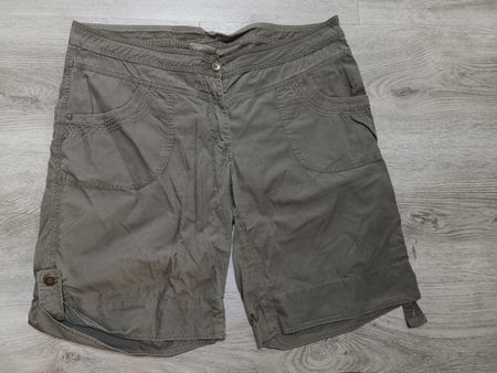 Safari Kurzhose 44