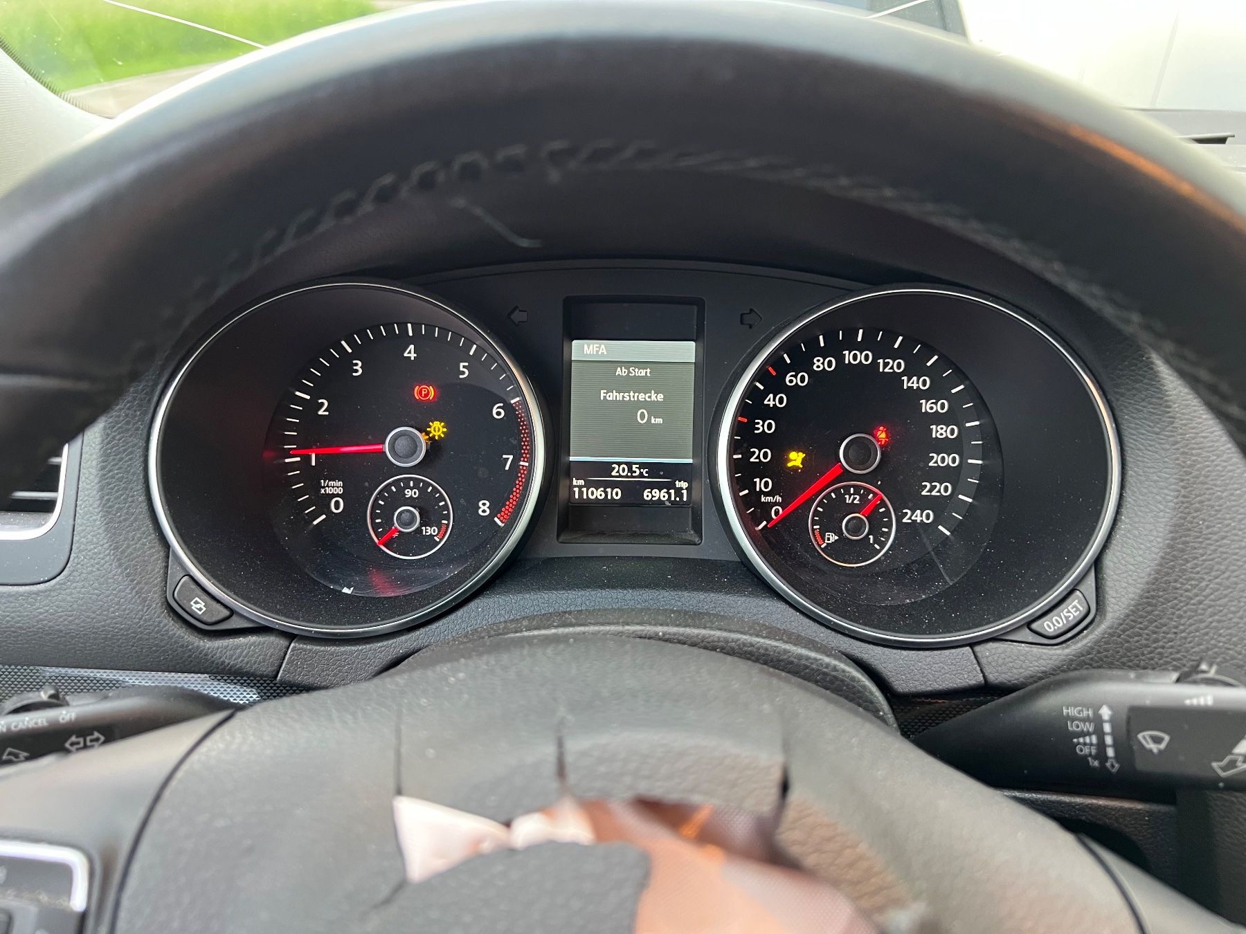 VW Automobili: VW Golf 6 1,4l TSI Unfall Auto – Usato da Safenwil venduto da vw-teile 7