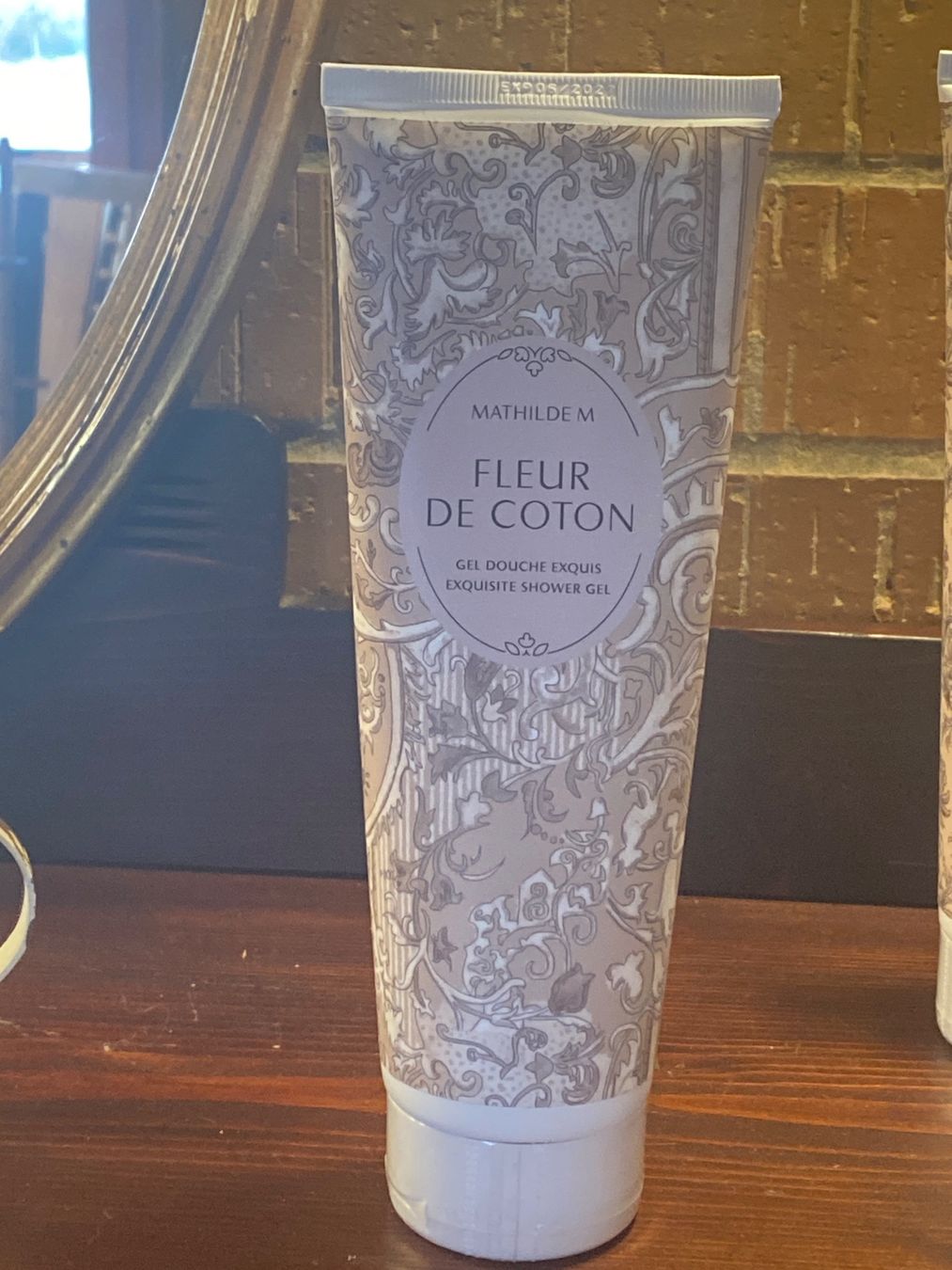 Doccia: EXQUISITES DUSCHGEL FLEUR DE COTON – Nuovo e nell'imballaggio originale da Meienried venduto da ManuelaBoutique 1