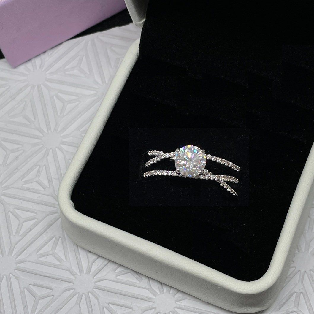 Ringe: Moissanite Ring, Silber 1ct - Gr. 53 Zertifikat – Neu (gemäss Beschreibung) aus Thun von Creative-Art-Tess 5