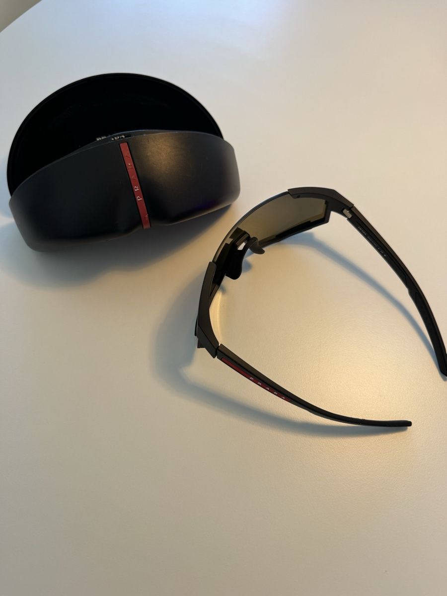Prada Occhiali & Lenti: PRADA Linea Rossa Sonnenbrillen – Nuovo (secondo la descrizione) da Zürich venduto da cla_mz9s 3