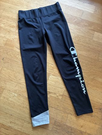 Schöne Sportleggins Gr. S, Champion