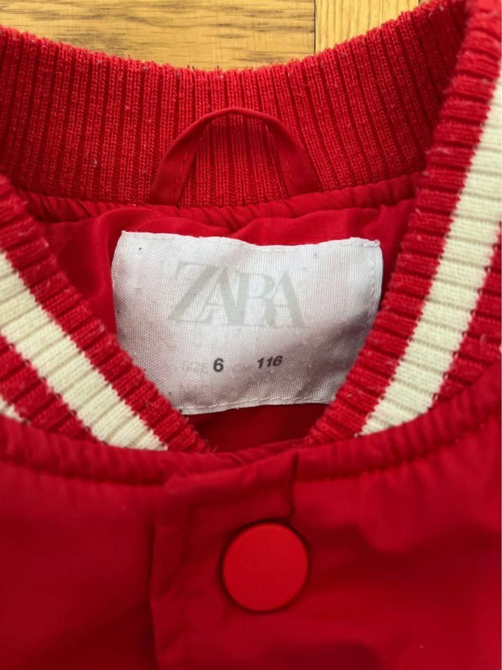 Zara Giacche & Cappotti: Veste Zara taille 6 ans – Usato da Genève venduto da ded_dg7w 2