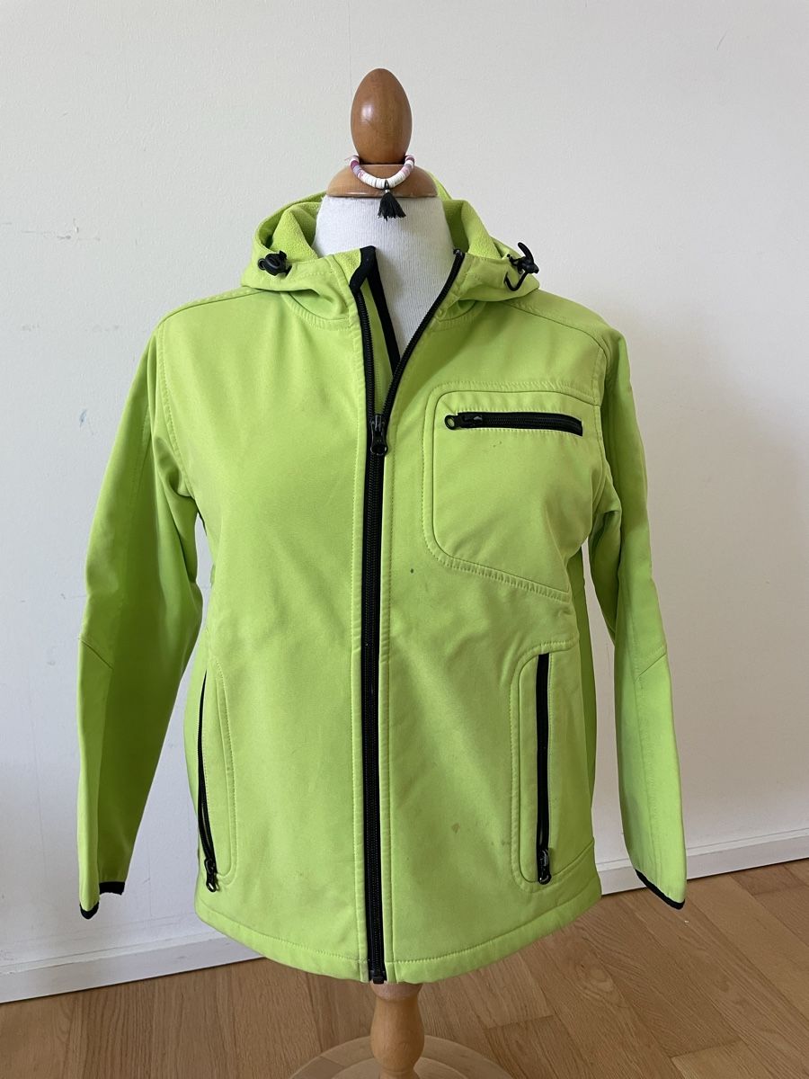 Switcher Vestes & Manteaux: Switcher Softshell Jacke, Gr. 140 – D'occasion à Allschwil par DoRo7