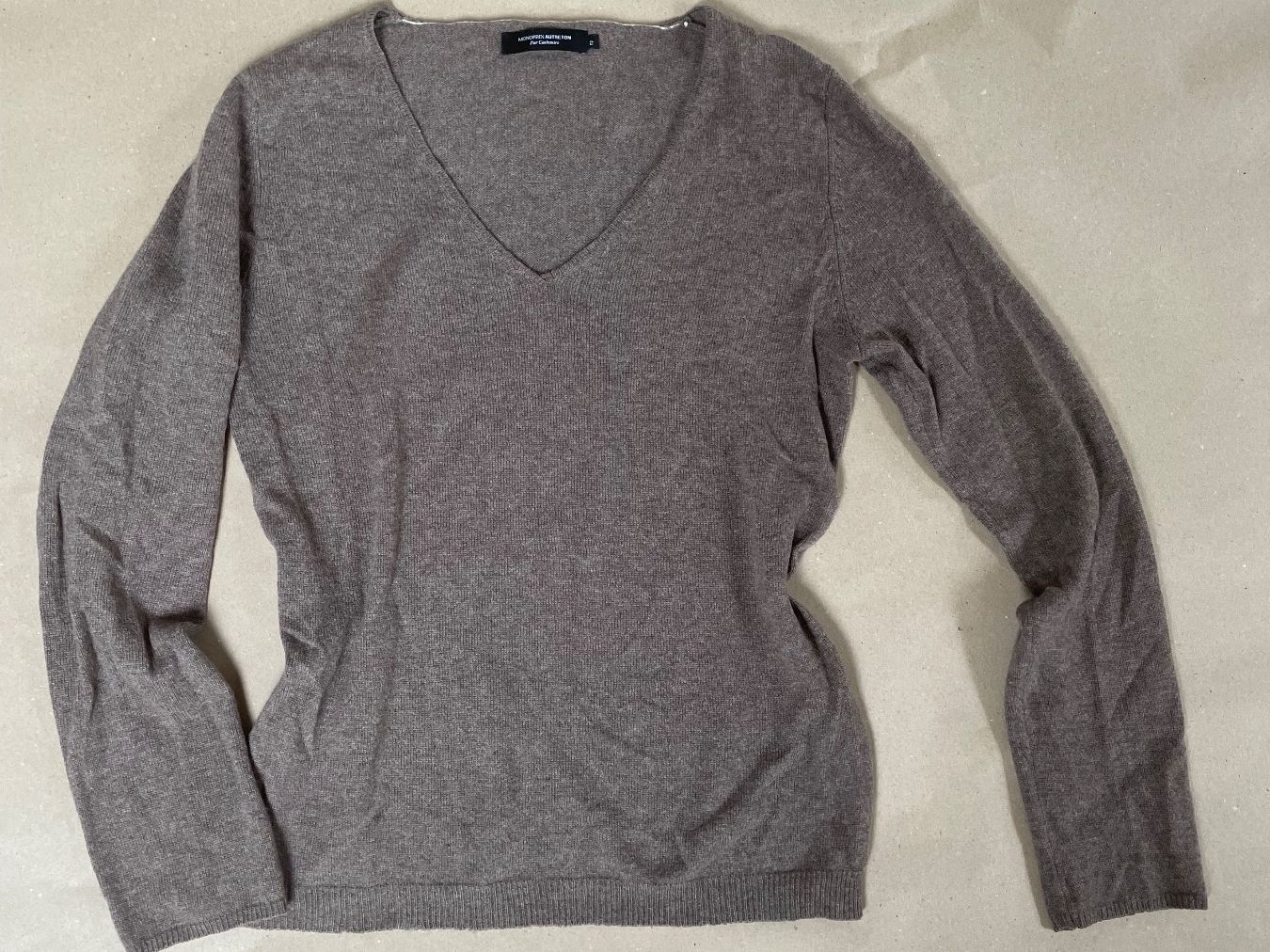 Pullover & Sweatshirts: Kaschmir Pulli braun – Gebraucht aus Zürich von lil_x7ky