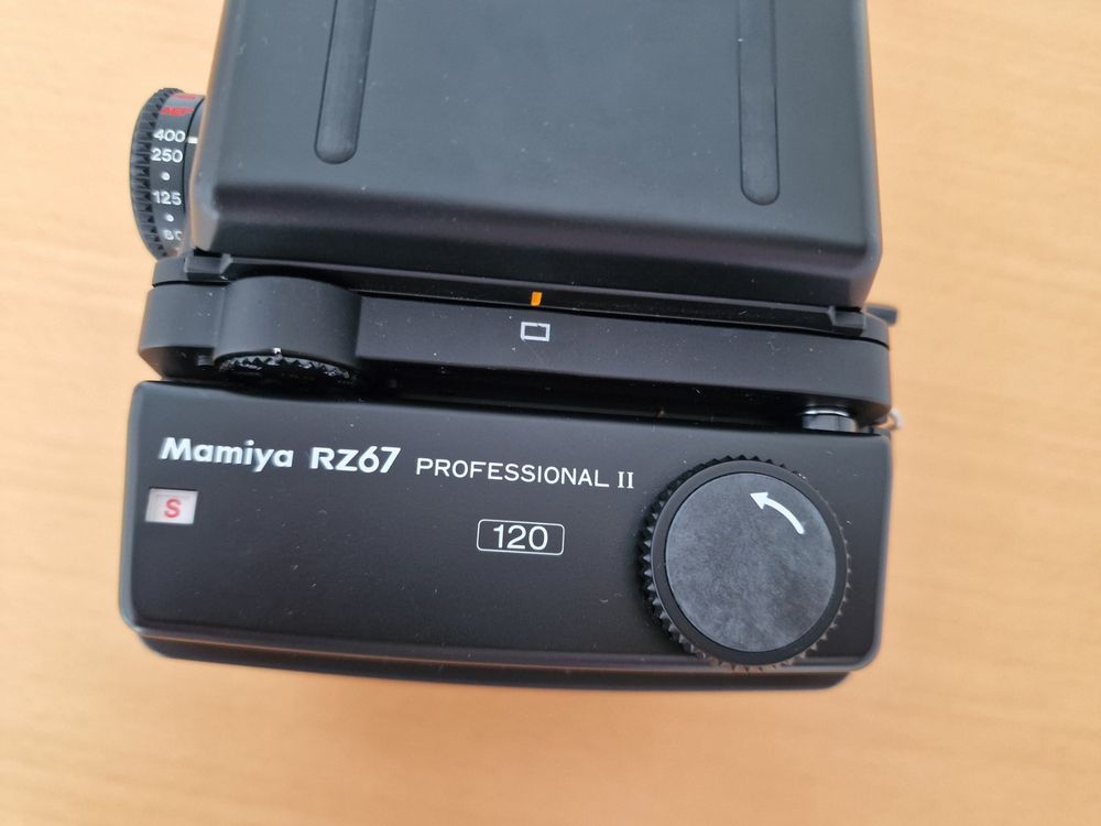 Mamiya RZ67 Pro ii mit Studioblitz-Set von Richter (Gebraucht) in ...