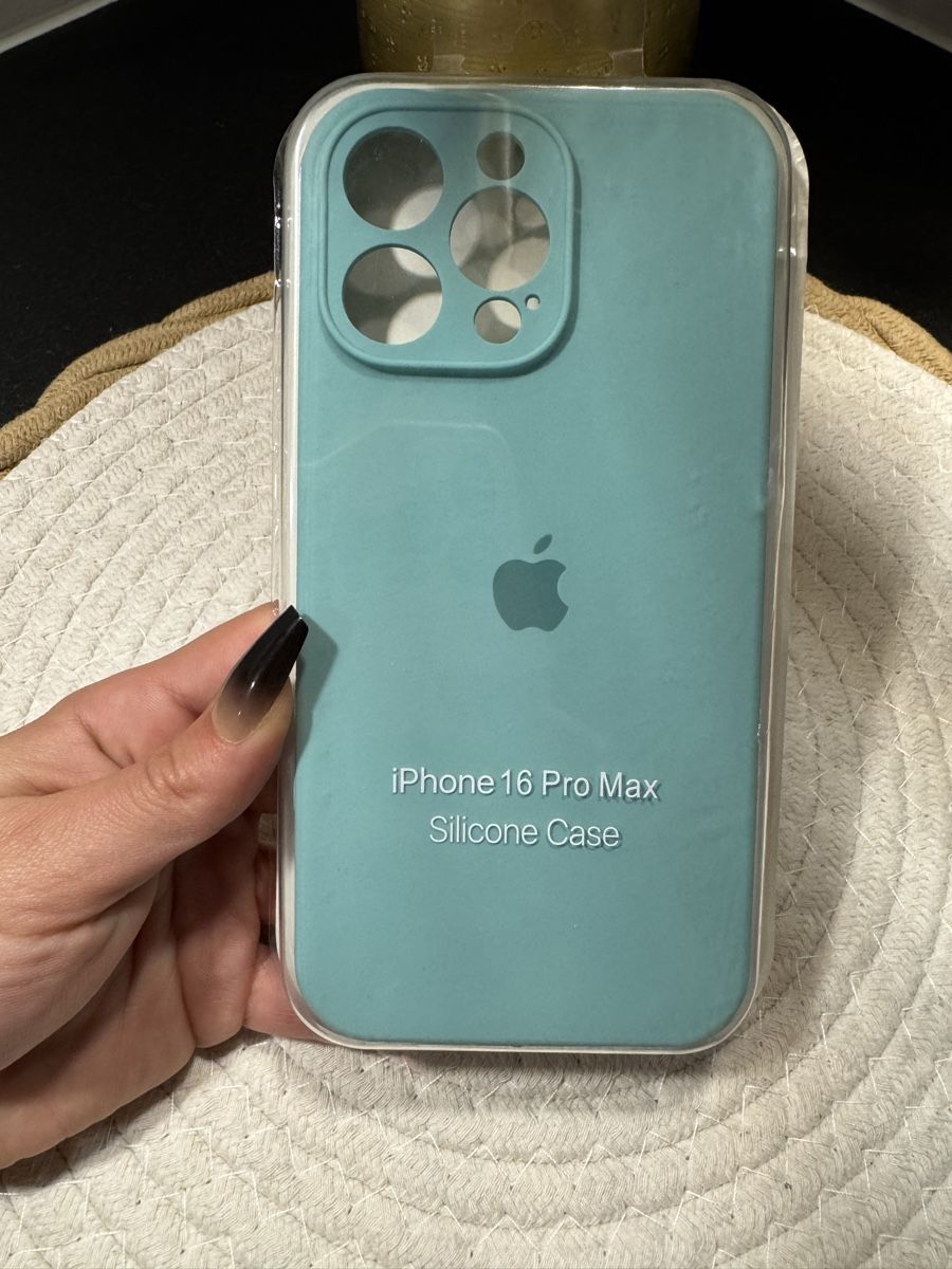 Apple Portables: Coque iPhone 16 Pro Max – Neuf avec emballage d'origine à Châtel-St-Denis par Montclair_Swiss