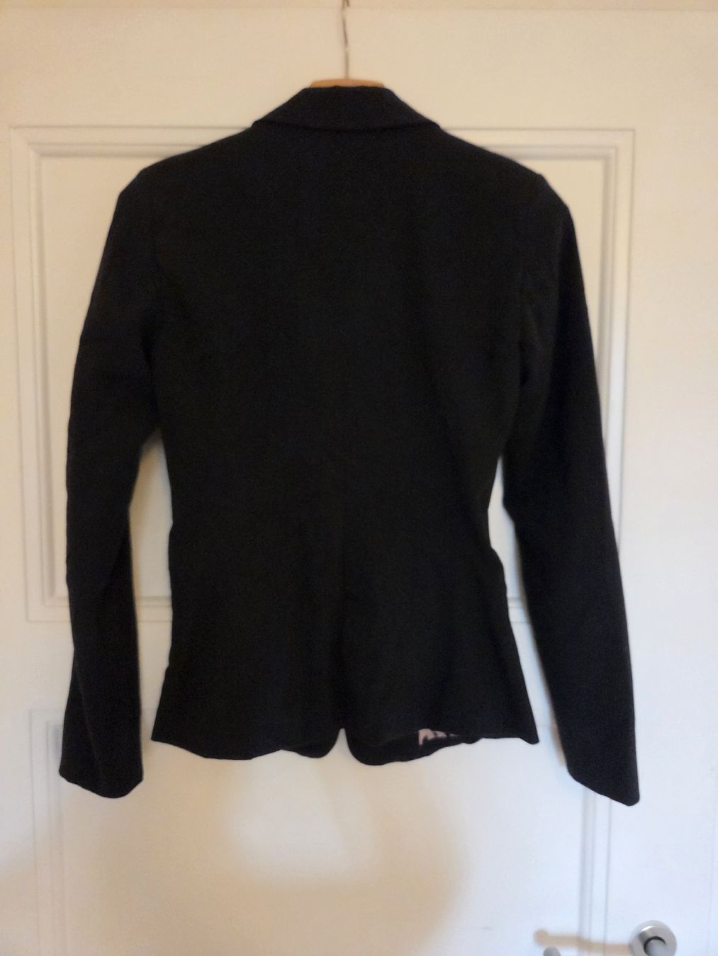 Only Vestes: veste – Neuf (Voir description) à Lausanne par hel_ll2g 2