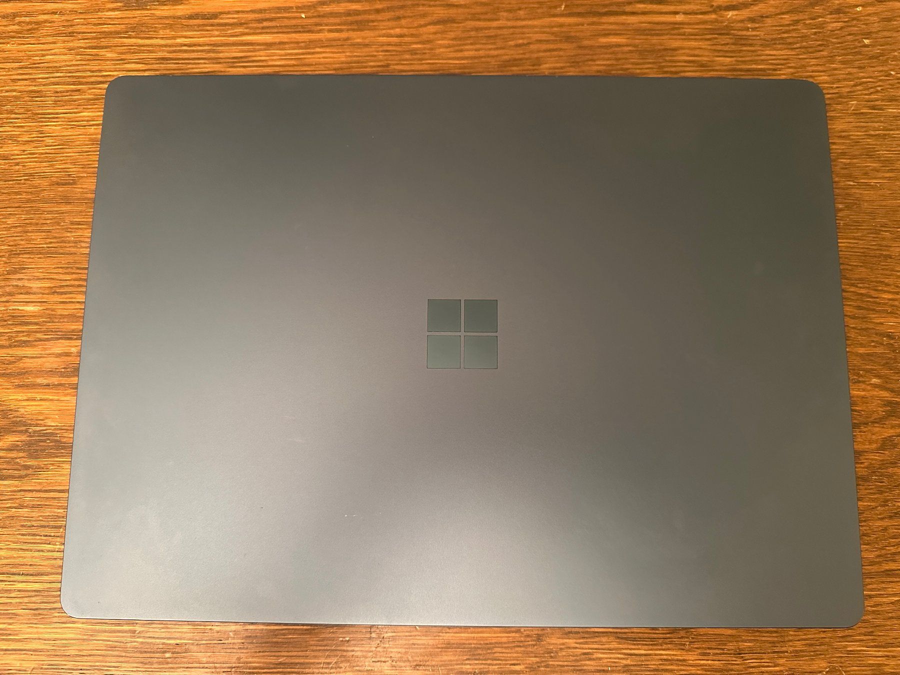 Microsoft Notebook: Microsoft Surface Laptop 2, 13.5", i5, 256GB SSD, Win11 Home – Usato da zürich venduto da markant13 8
