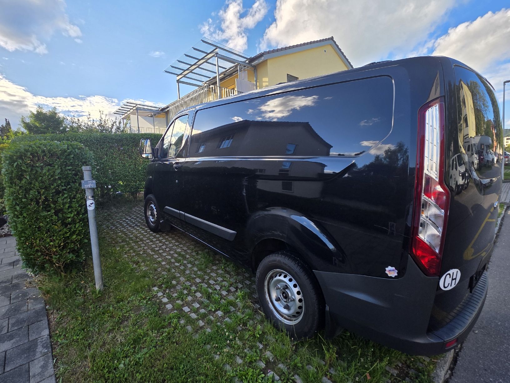 Ford Veicoli commerciali: Ford Transit Custom frisch ab MFK – Usato da Ostermundigen venduto da Sera.P 1