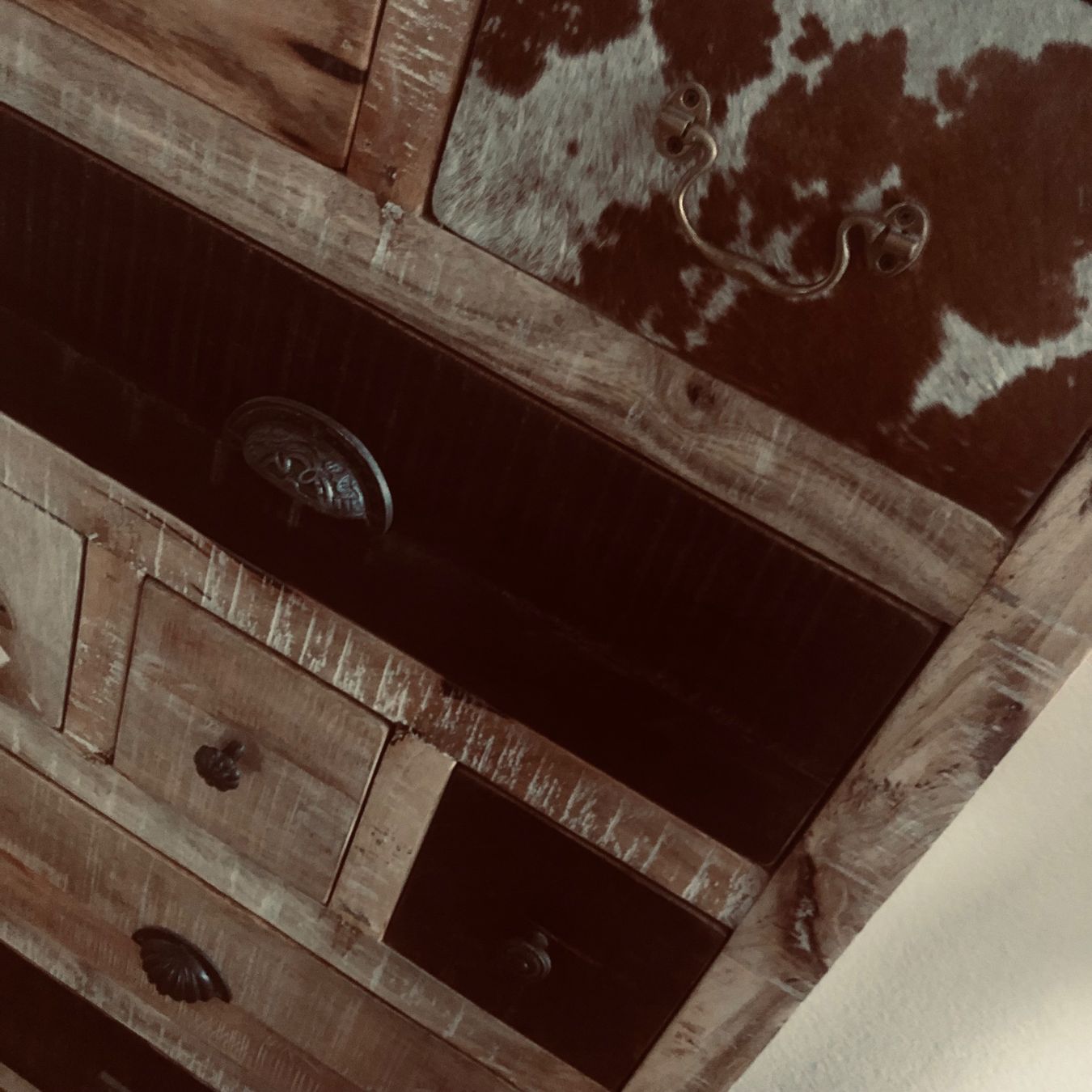 Livique Commodes: Kommode – D'occasion à Belp par 6RaFu9 1