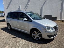 VW Touran 2.0 TDI DSG Vollleder 7Sitze Top Zustand