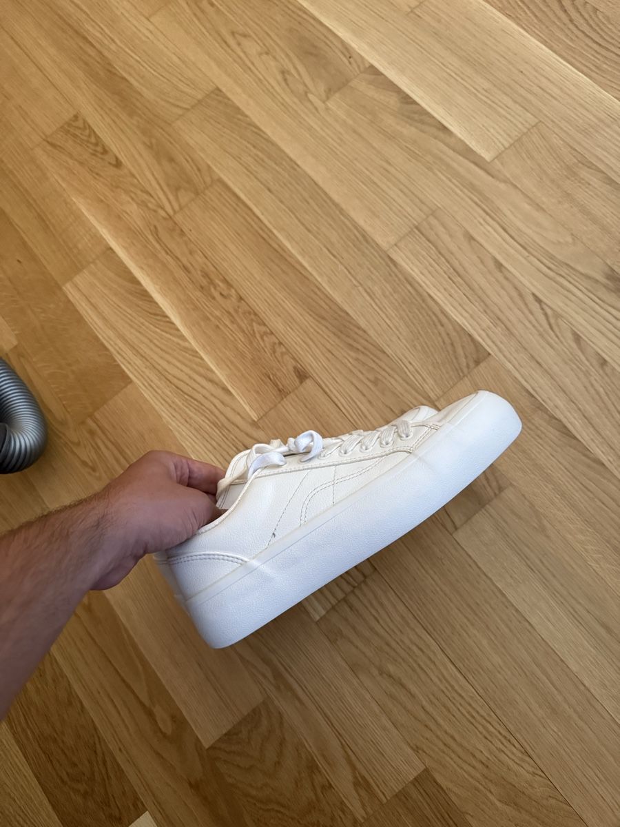 Zara Chaussures femmes: Zara Schuhe Grösse 37 – D'occasion à Biel/Bienne par Husseinsheikho 4